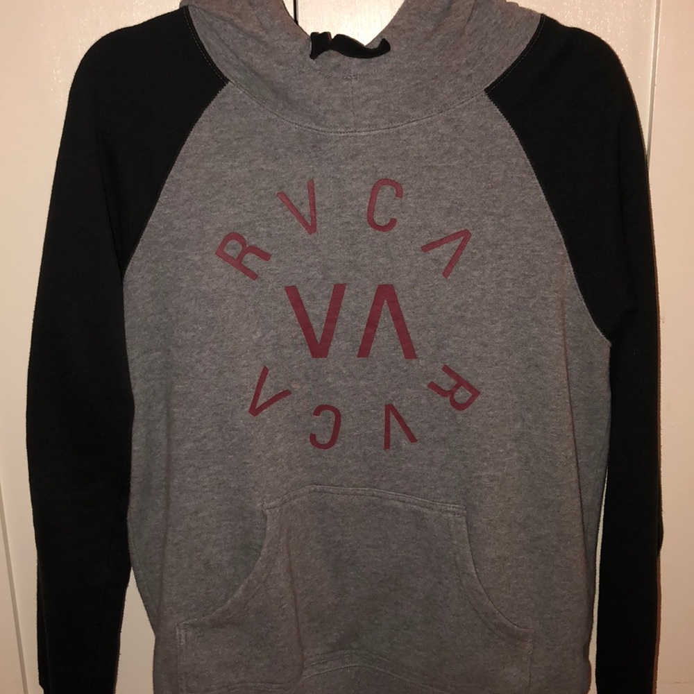 Women’s RVCA sweatshirt